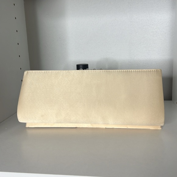 NWOT INC Ivory Satin Pearl Purse *Bride* - Picture 5 of 7